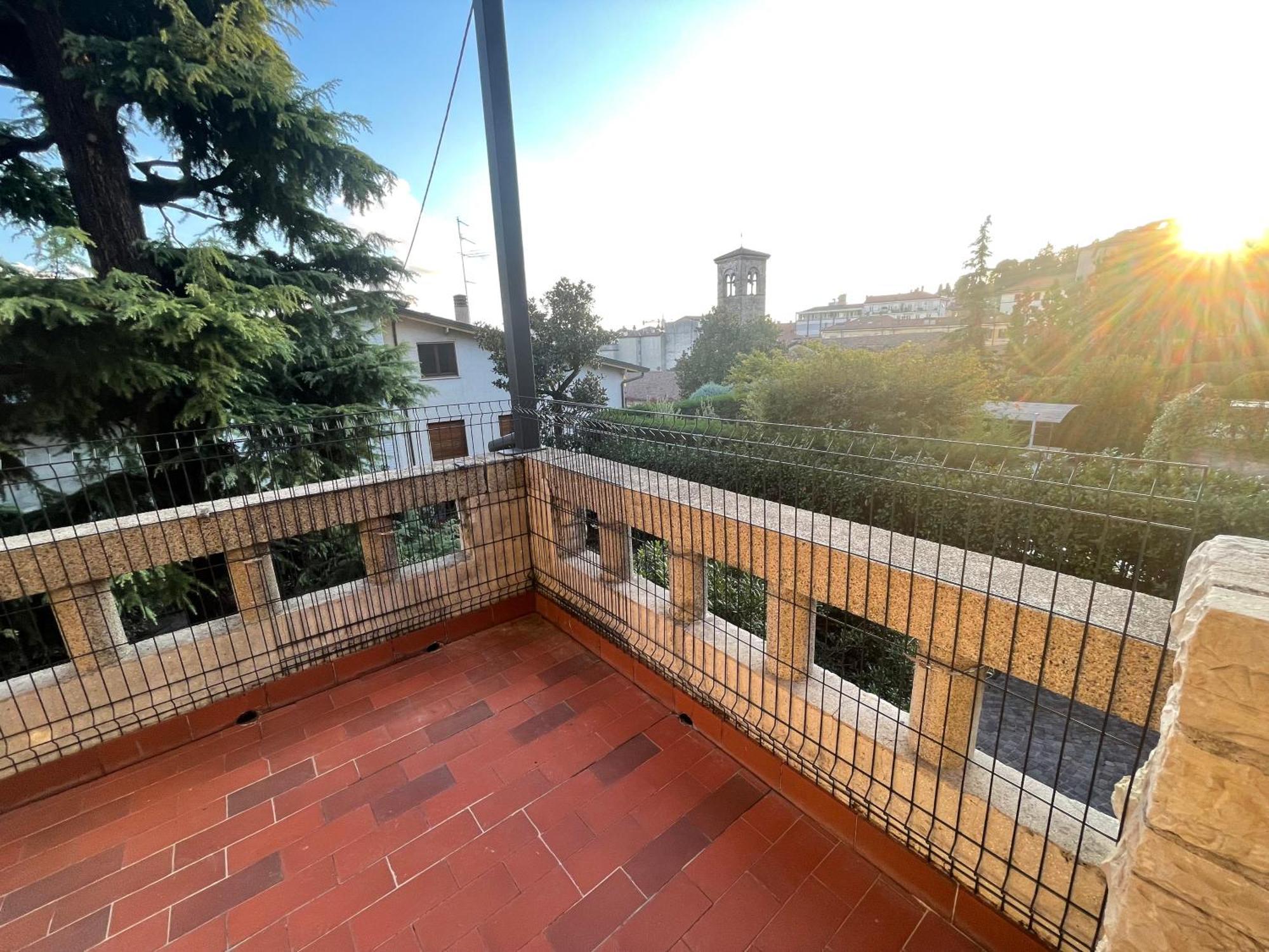 Bg Central Royal Suite Con Parcheggio - Vista Citta Alta Бергамо Экстерьер фото